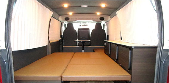 ハイエースV MOP&装備品充実 8ナンバー5人乗りキャンピング